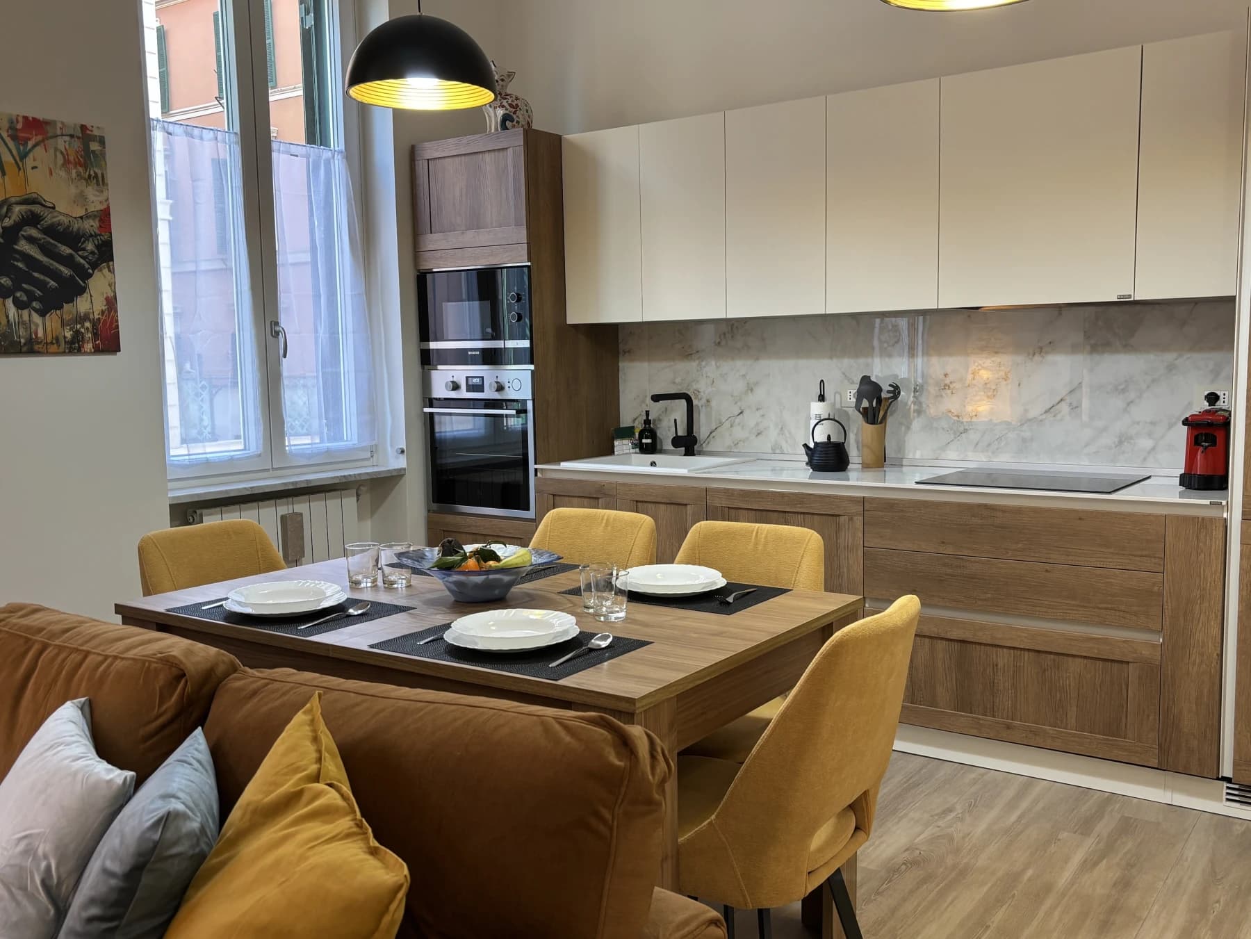 Living and dining area in the Testaccio apartment