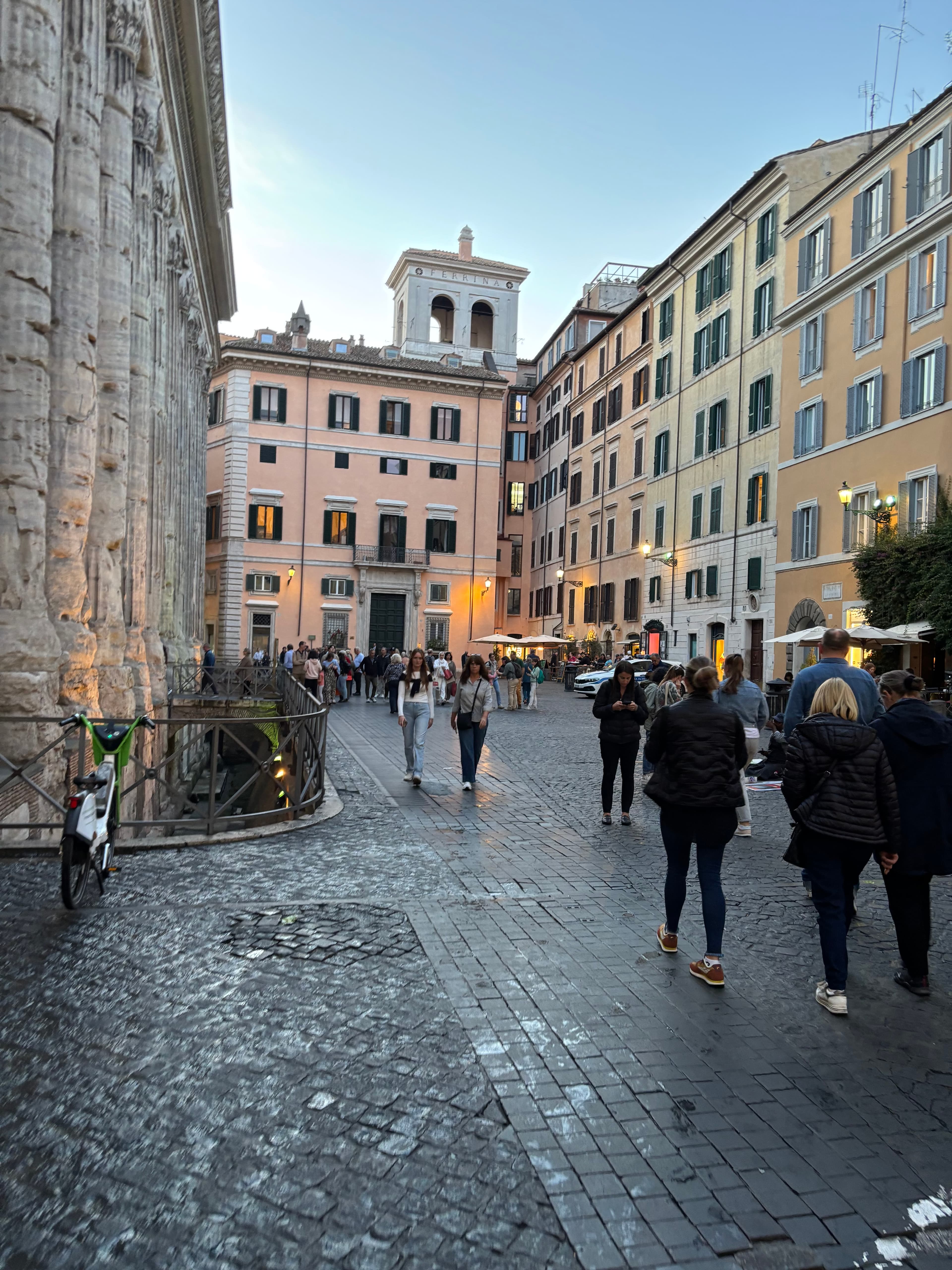 Artisan craft in Rome