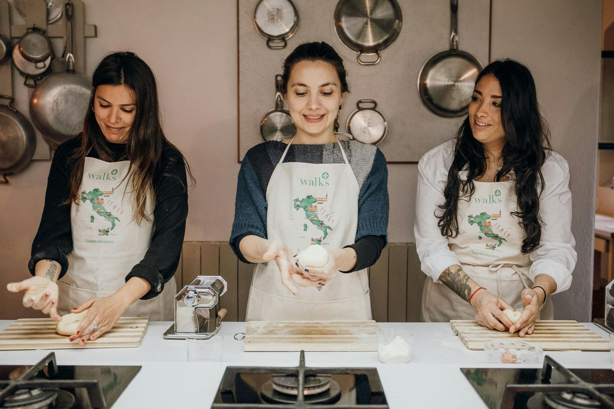 Pasta-making in Trastevere + drinks